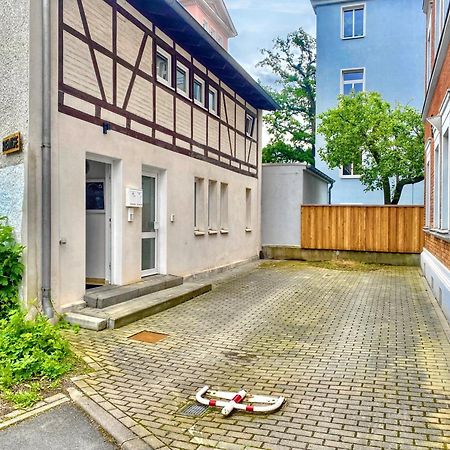 Die Remise Mit Kostenlosem Parkplatz Direkt Vor Der Tuer Erfurt Bagian luar foto